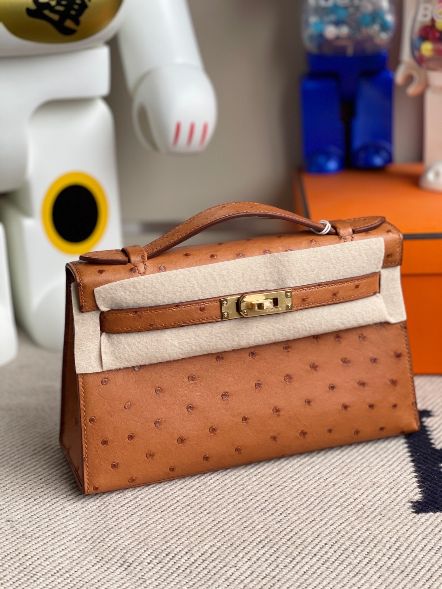 에르메스 미니 켈리백22 골드브라운 금장 타조가죽